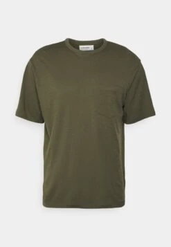 Icebreaker MERINO GRANARY SS POCKET TEE - T-Shirt Basic - Loden -Deutschland Icebreaker Verkaufs-Shop 0482c1aec9f8485facad229e97459ad9