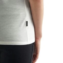 Icebreaker W TECH LITE SS SCOOP NATURE Damen - T-Shirt -Deutschland Icebreaker Verkaufs-Shop 5637958104 e w tech lite ss scoop nature icebreaker 24