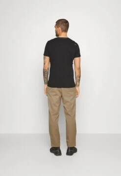 Icebreaker MERINO BERLIN PANTS - Stoffhose - Beige -Deutschland Icebreaker Verkaufs-Shop e61af1c9eb804b8890971ec226b13fed