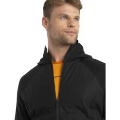 Icebreaker Quantum Hybrid Kapuzenjacke Herren - Schwarz -Deutschland Icebreaker Verkaufs-Shop icebreaker mens quantum hybrid long sleeve zip hoodie black 4 1535756