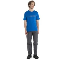 Icebreaker Tech Lite II Ski Stripes T-Shirt Herren - Lazurite -Deutschland Icebreaker Verkaufs-Shop icebreaker mens tech lite ii ski stripes t shirt lazurite model 3 1499208