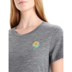 Icebreaker Tech Lite II Springtime Flowers T-Shirt Damen - Gritstone Hthr -Deutschland Icebreaker Verkaufs-Shop icebreaker womens tech lite ii springtime flowers short sleeve tee gritstone hthr 6 1384727