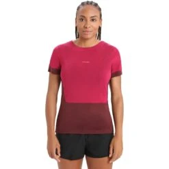 Icebreaker ZoneKnit™ Slit Back T-Shirt Damen - Cherry/Espresso